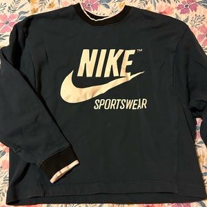 Nike sweatshirt